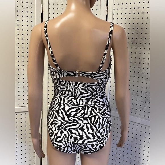 Lands' End Brown & White Zebra Print One Piece Swimsuit-🆕 - Picture 3 of 12